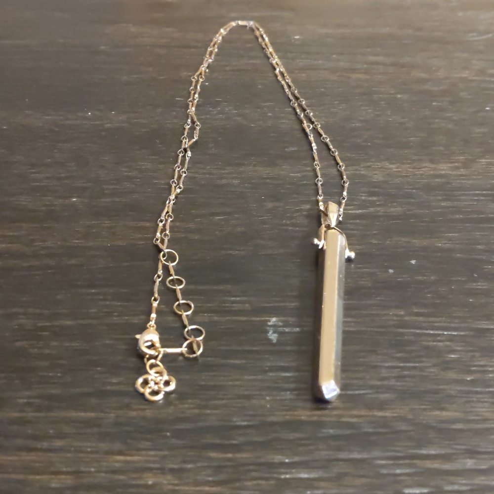 Stella & Dot Gold Rebel Pendant Necklace